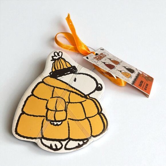 Peanuts Other - Peanuts Snoopy Warm & Cozy Puffer Jacket FALL 2025 Ceramic Coaster Set of 4 -NWT